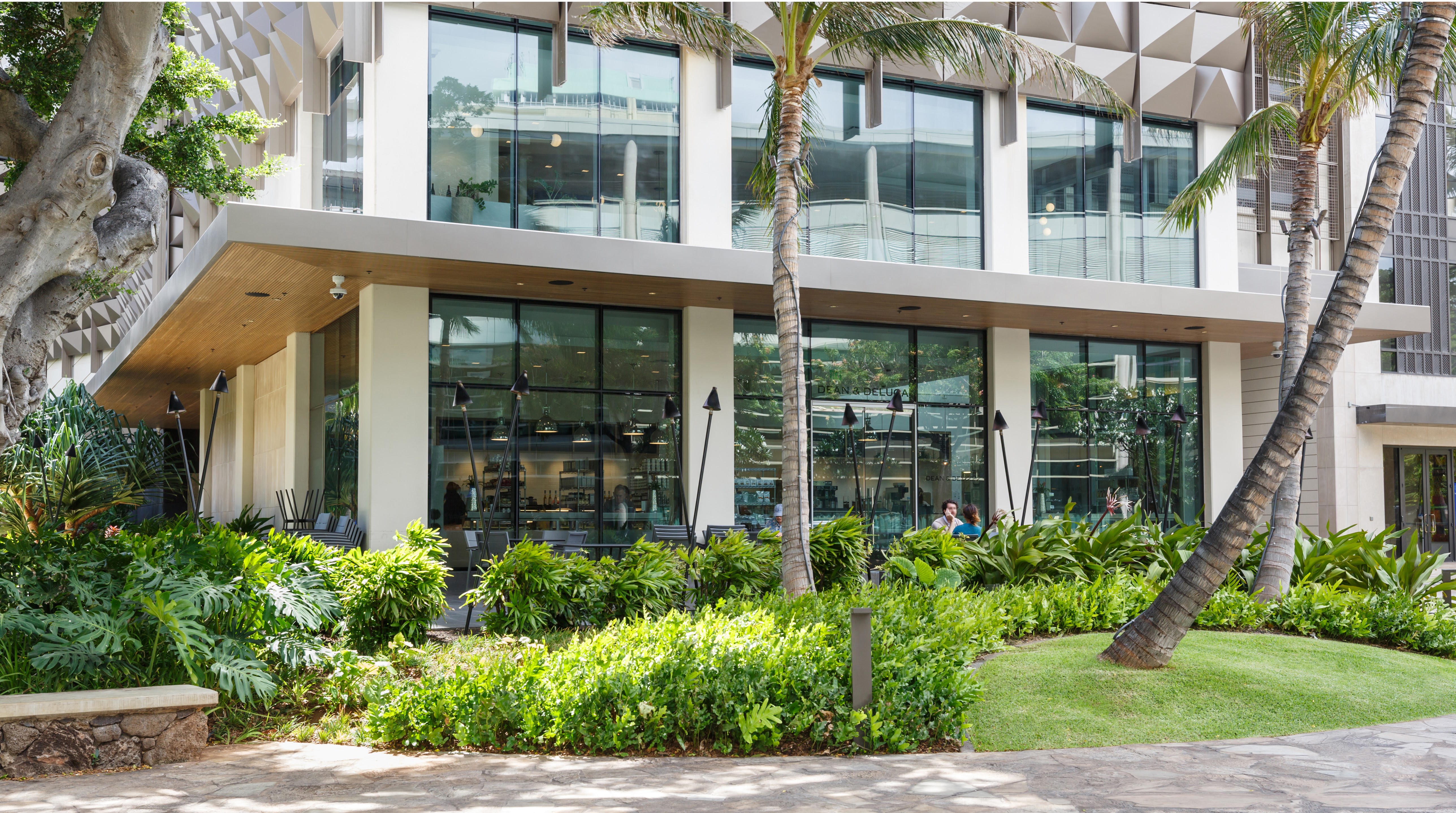 DEAN & DELUCA HAWAII - The Ritz-Carlton Residences, Waikiki Beach